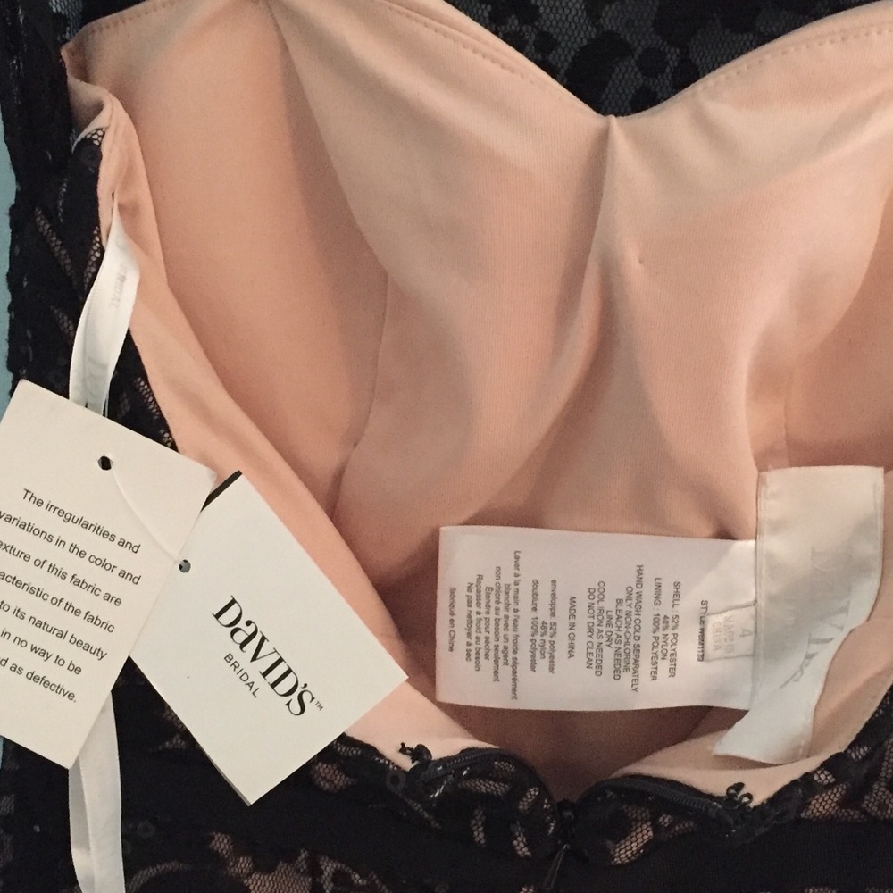 NWT. Black Lace Cocktail Dress. Size 4 - Picture 6 of 6
